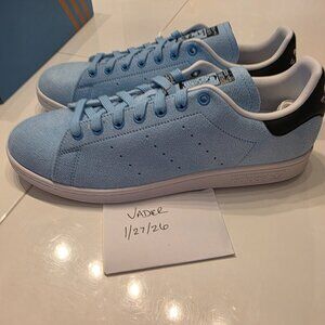 Disney x Adidas Stan Smith Size 12 mens The GenieDisney x Adidas Stan Smith Size